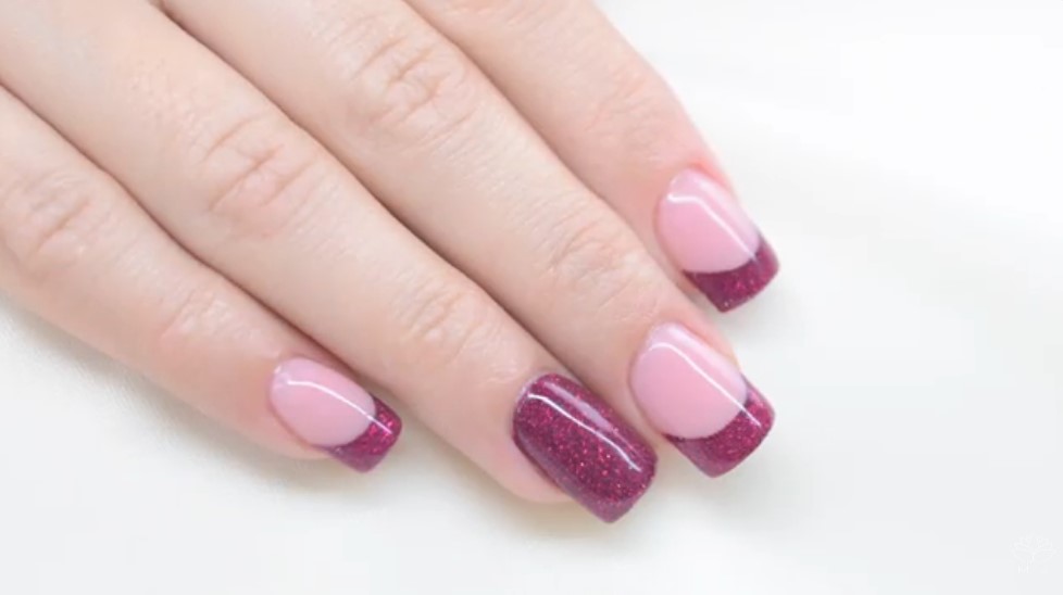 uñas de gel y acrigel